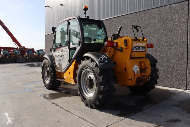 رافعة شوكية تلسكوبية Manitou