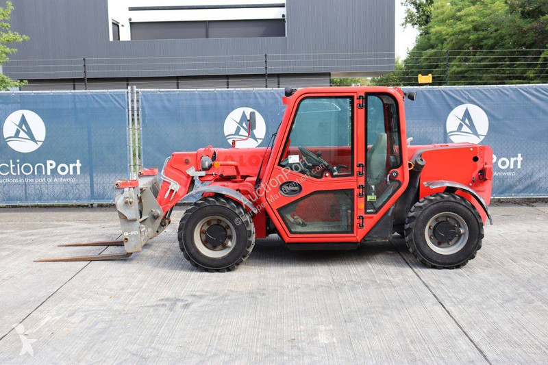 Телескопический погрузчик JCB 526-60T