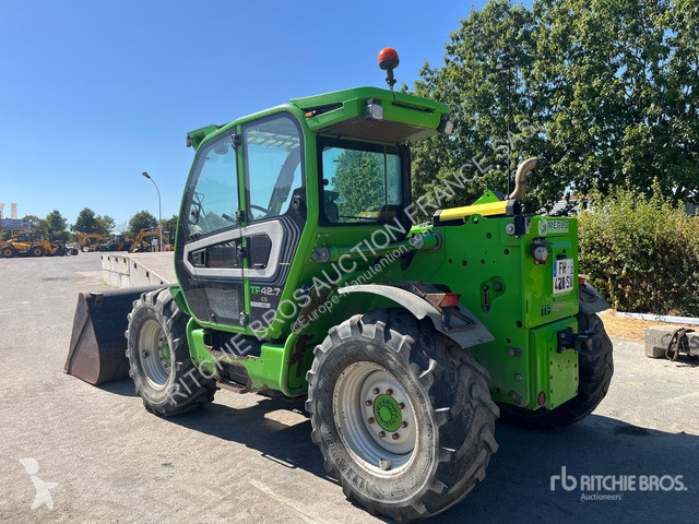Телескопический погрузчик Merlo  TF42.7CS-140