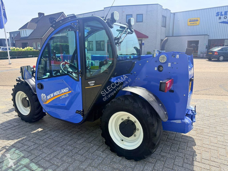 رافعة شوكية تلسكوبية New Holland LM5.25 Verreiker
