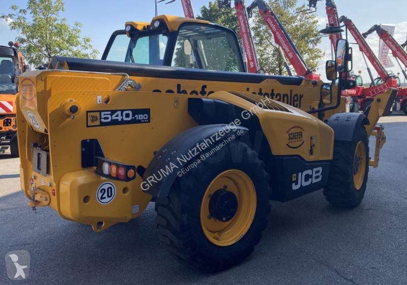 رافعة شوكية تلسكوبية JCB  540-180