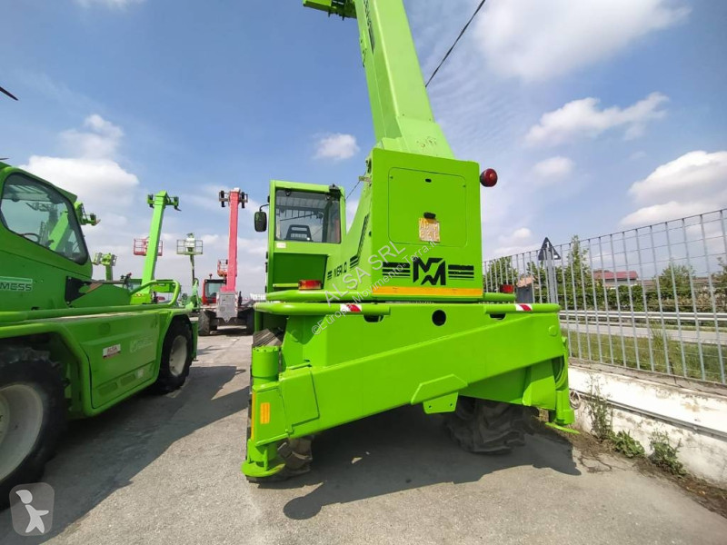 رافعة شوكية تلسكوبية Merlo 40.18 ev