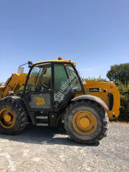 Телескопический погрузчик JCB Agri