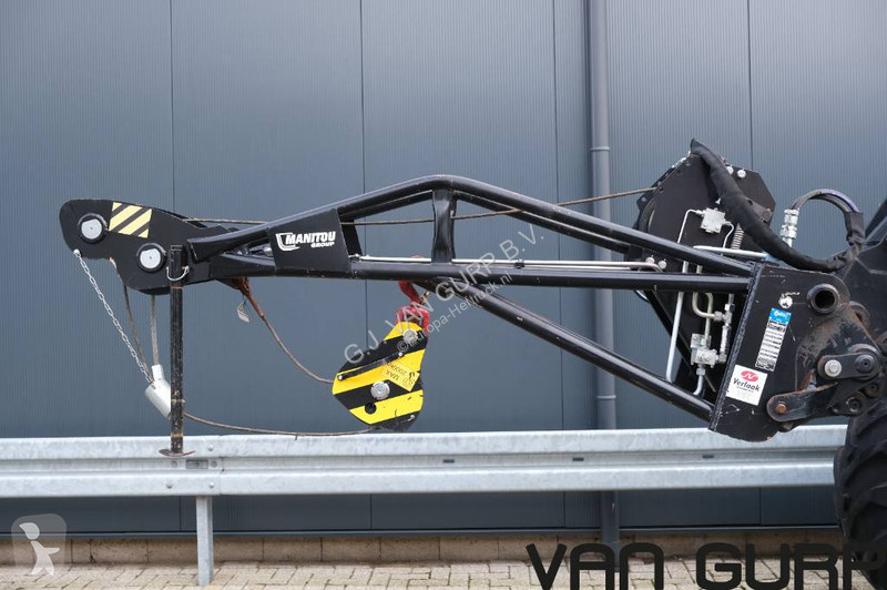 Equipamiento de manutención Manitou PT 2000...