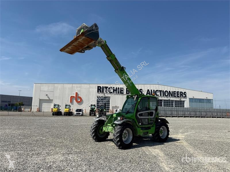Телескопічний навантажувач Merlo TF38.10CS-140