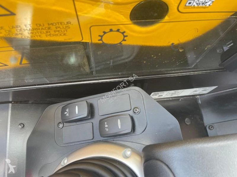 Empilhador braço telescópico  JCB  530/60 Agri