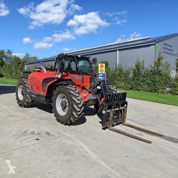 رافعة شوكية تلسكوبية Manitou MT933 Easy