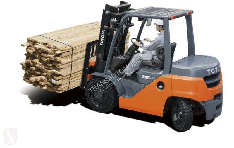 Carretilla elevadora Toyota 3.5 T 8FD35N TRIPLEX