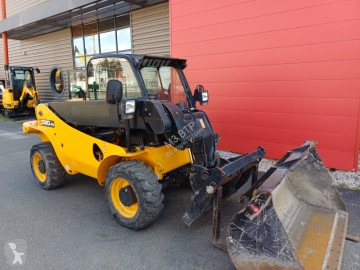 Chariot télescopique JCB