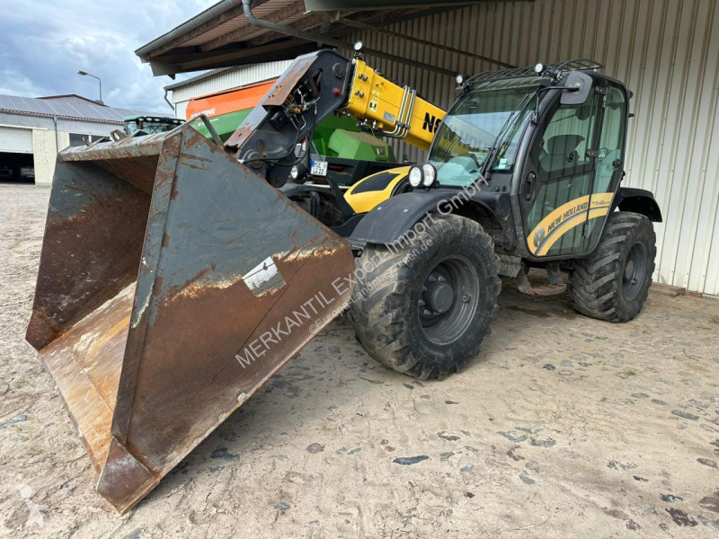 Teleskopisk truck New Holland  TH7.42 Elite