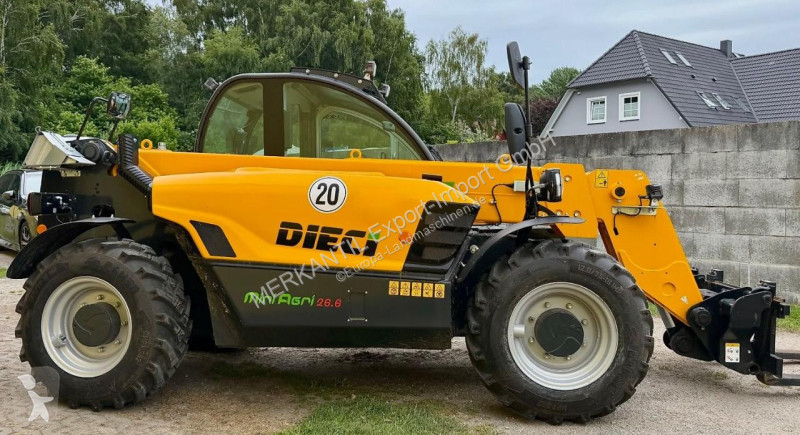 Teleskopisk truck Dieci 26.6 New Holland TH 6.26