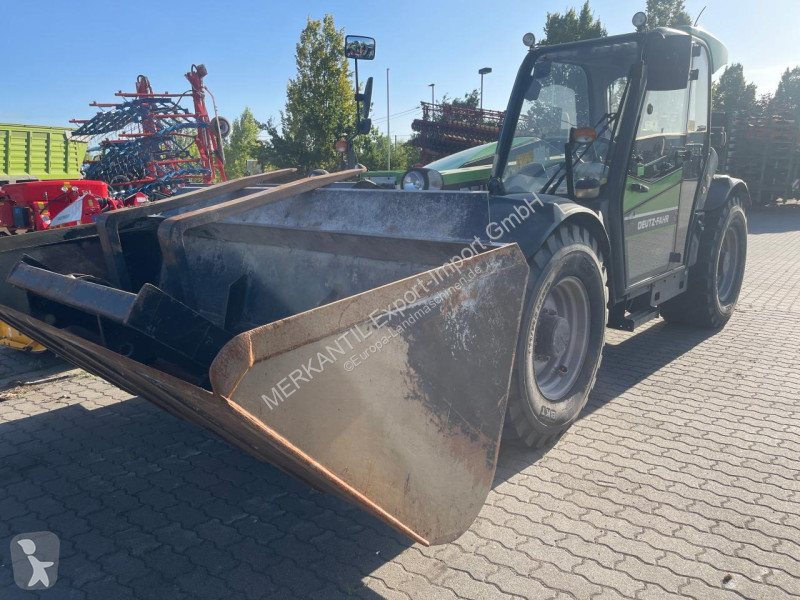 Teleskopisk truck Deutz-Fahr  Agrovector 37.7