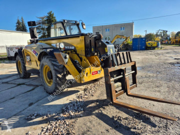 Teleskopický vozík Caterpillar TH 417D