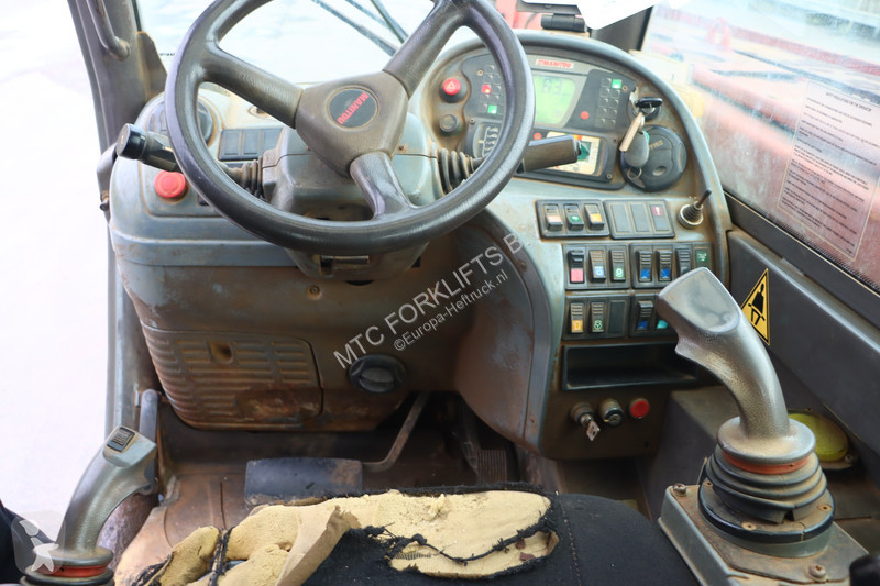 رافعة شوكية تلسكوبية Manitou MRT2150 Privilege