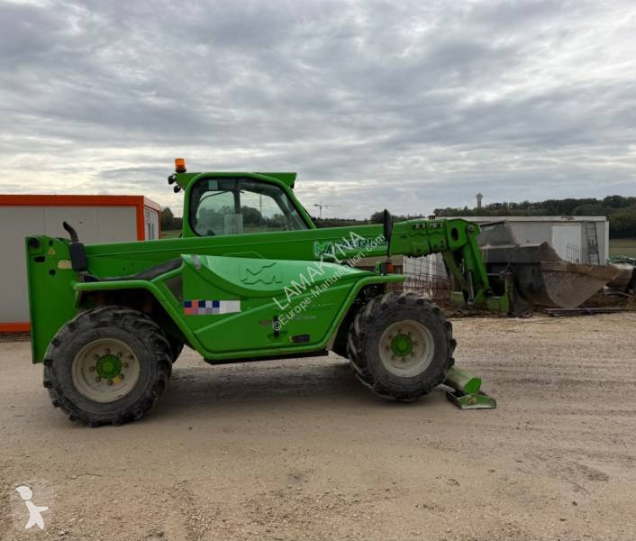 Телескопичен товарач Merlo P38-12 PLUS