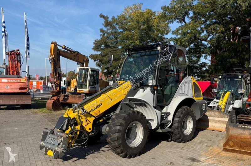 Телескопичен товарач Kramer  8095T