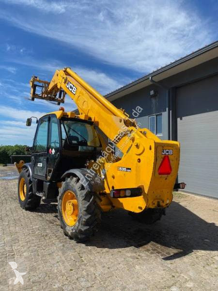 Chariot télescopique JCB