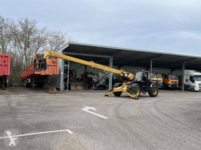 Teleskopický vozík Caterpillar TH360B