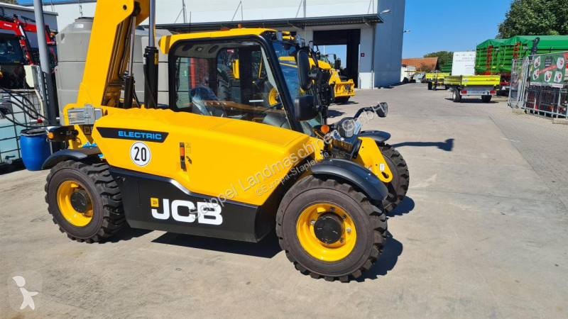 Încărcător telescopic JCB  525-60 ETECH AGRI