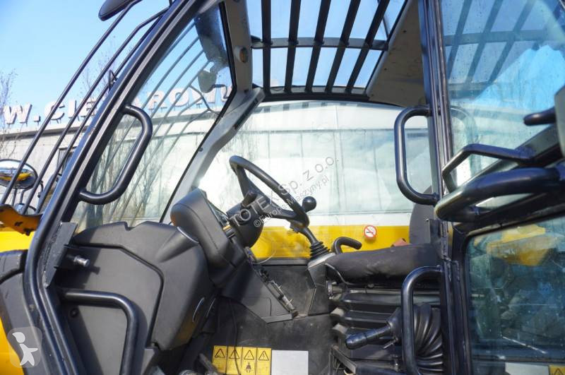 Încărcător telescopic JCB 540-200