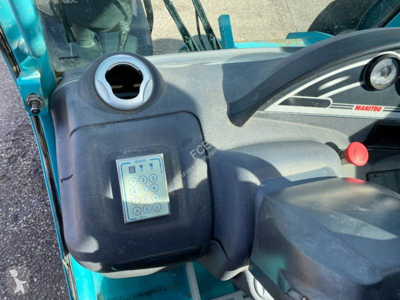 Teleskopisk truck Manitou MT 732 Easy 75D...
