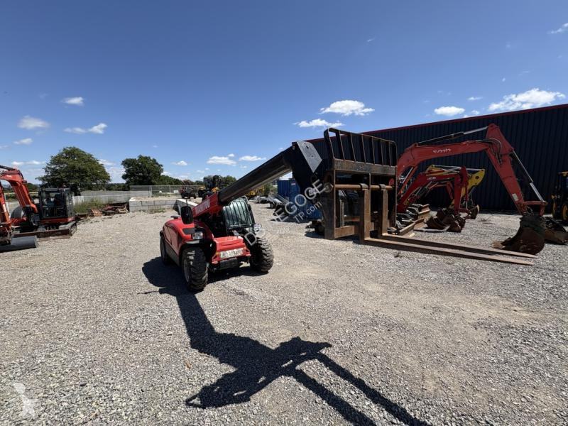 رافعة شوكية تلسكوبية Manitou  MT 625 H