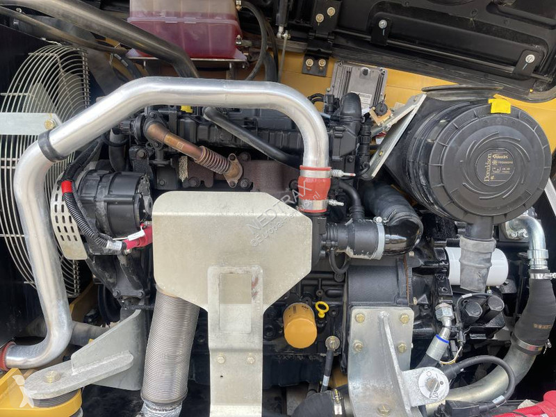 Verreiker Caterpillar D 2020 CE