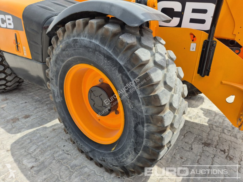 Încărcător telescopic JCB 540-200