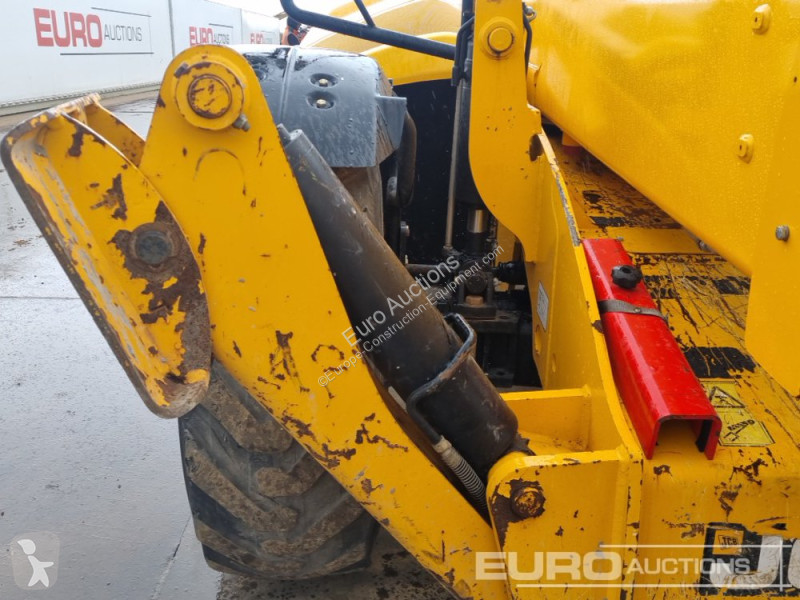 Teleskopický vozík JCB 540-140 Hi Viz