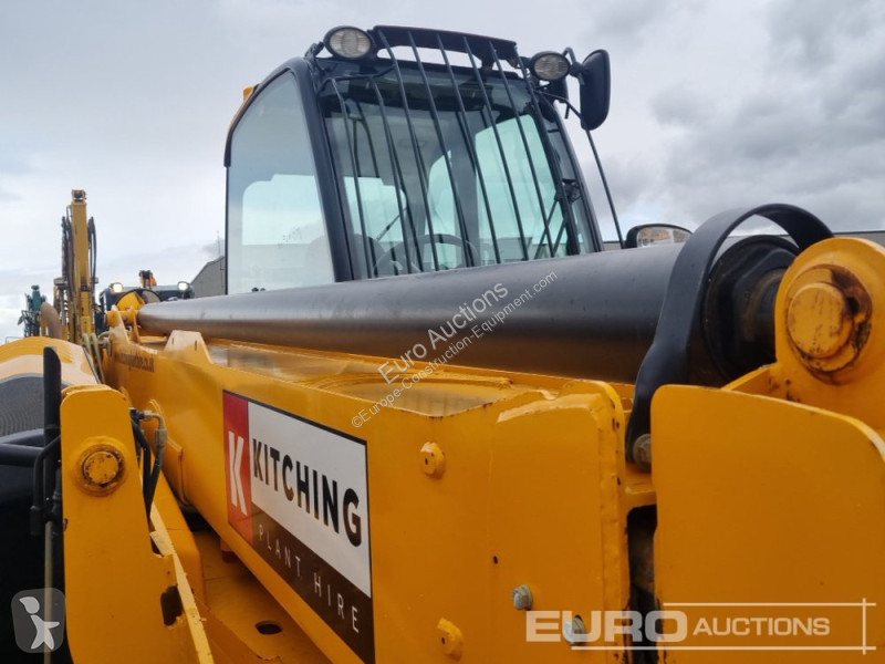 Teleskopický vozík JCB 540-140 Hi Viz