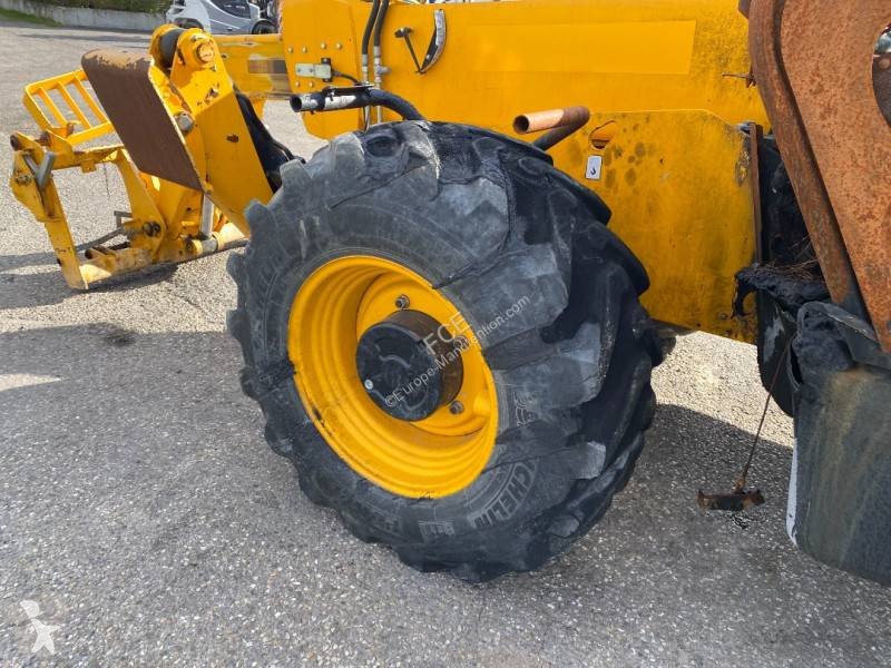 رافعة شوكية تلسكوبية JCB 540-140 -1er Main...
