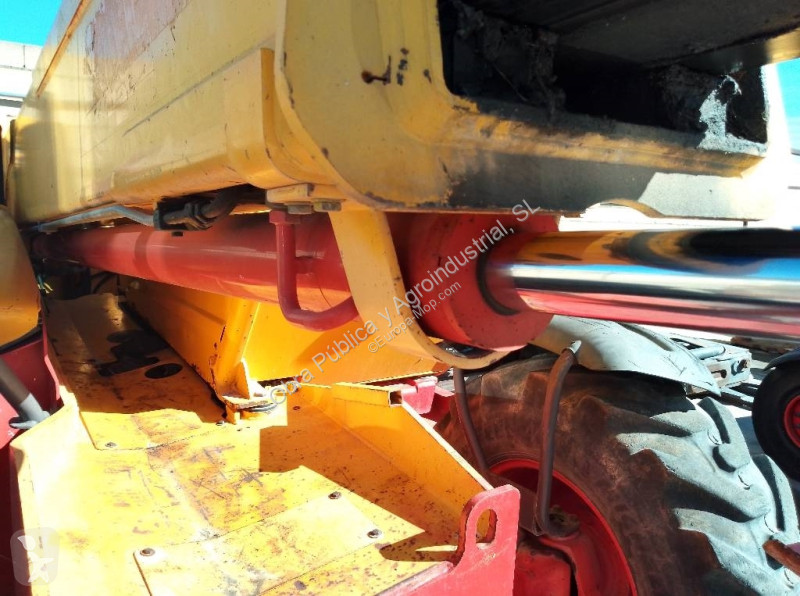 رافعة شوكية تلسكوبية Manitou
