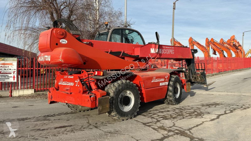 Teleskoplastare Manitou MRT2540 4x4