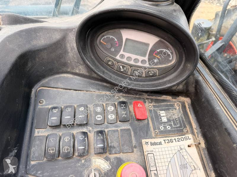 رافعة شوكية تلسكوبية Bobcat T36120SL