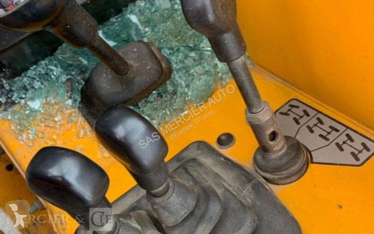 Teleskopický vozík JCB chariot telescopique diesel