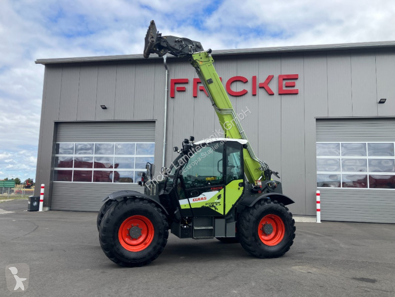 رافعة شوكية تلسكوبية Claas 741 Varipower