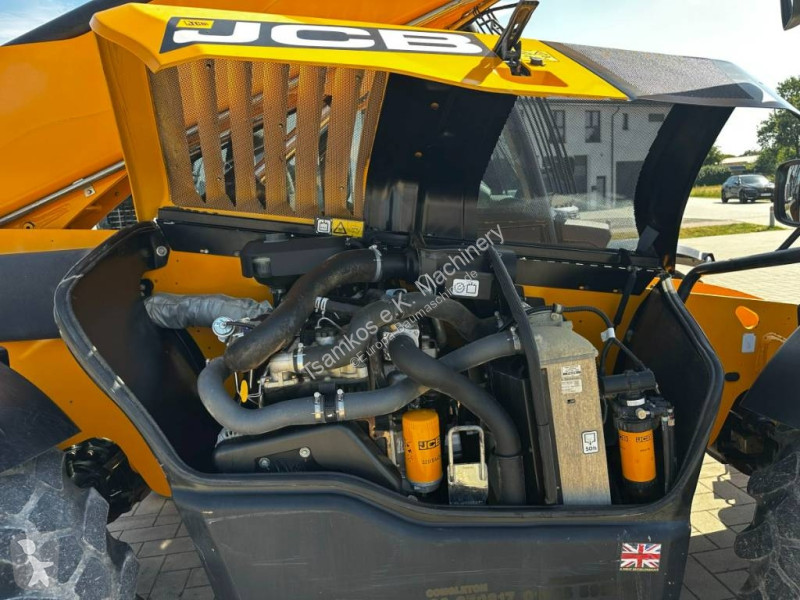 Carretilla telescópica JCB HiViz...