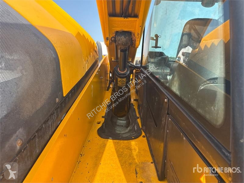 Chariot télescopique JCB