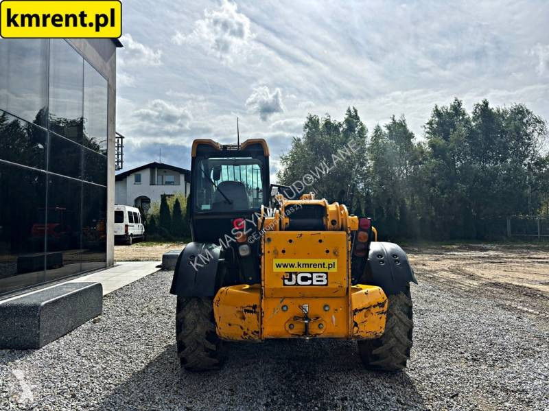 Încărcător telescopic JCB