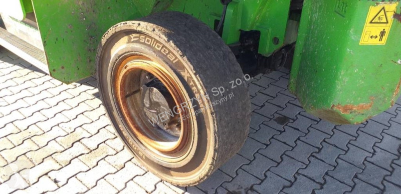 Teleskopický vozík Sennebogen 305