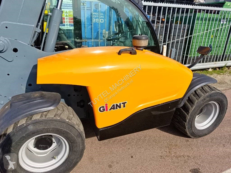 Încărcător telescopic Giant 4548 Tendo...