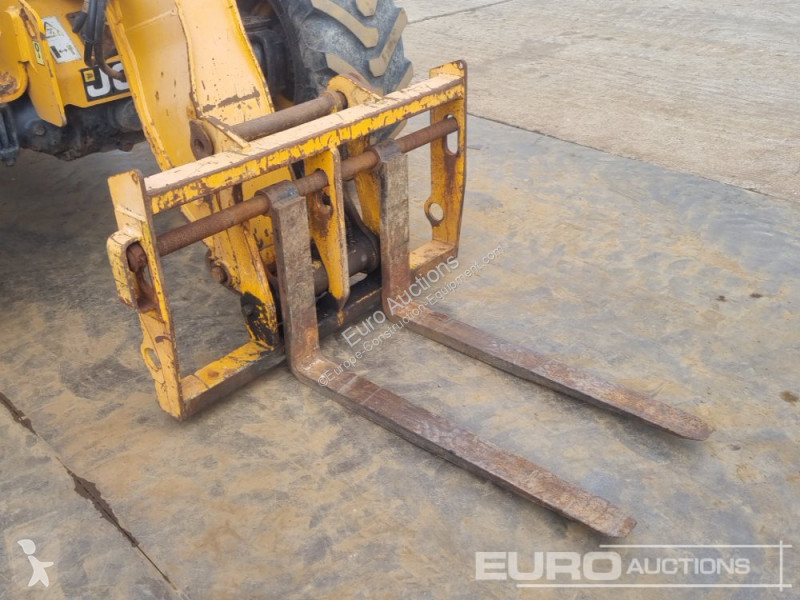 Chariot télescopique JCB 526-56 Agri Plus