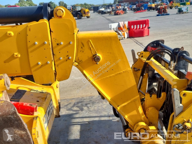 Teleskopický vozík JCB 540-140 Hi Viz