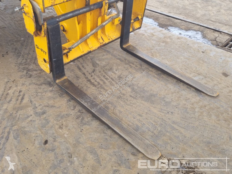 Încărcător telescopic JCB 535-95