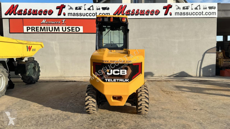 رافعة شوكية تلسكوبية JCB 35-26D 4x4