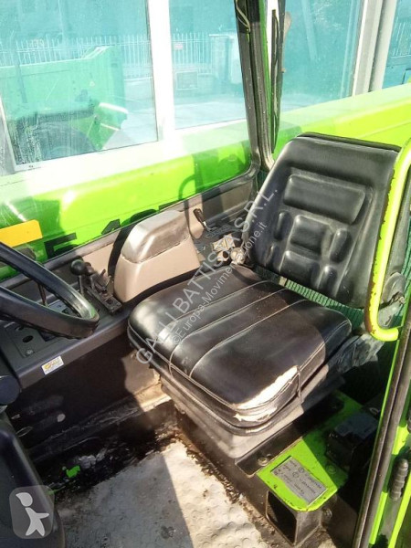 Teleskopický manipulátor Merlo P35.13EVS