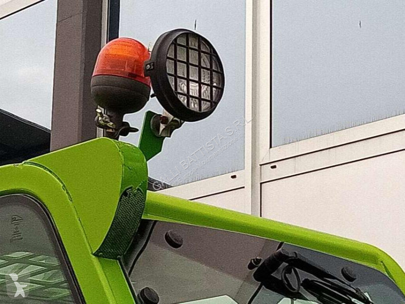 Teleskopický manipulátor Merlo P40.16KS