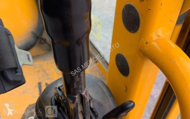 Teleskopický vozík JCB chariot telescopique diesel