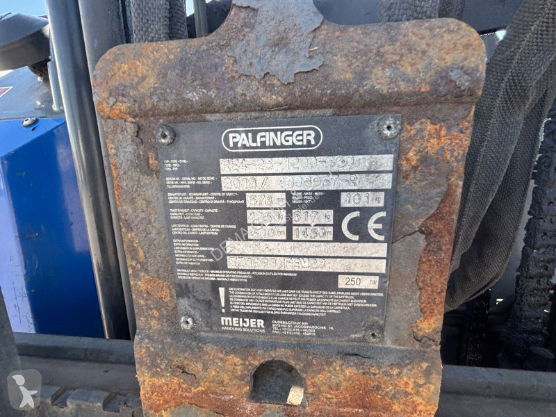 رافعة شوكية محمولة Palfinger F3 151...