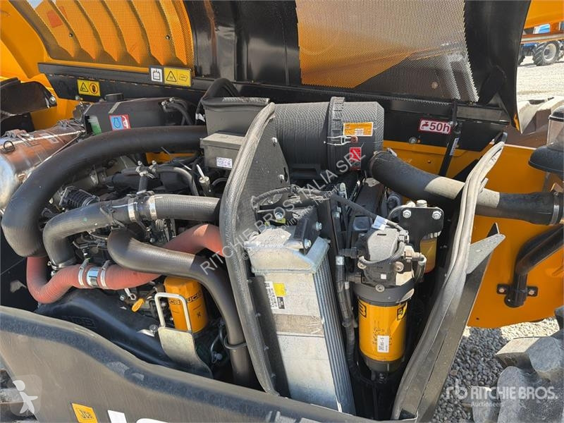 Телескопічний навантажувач JCB 530-70
